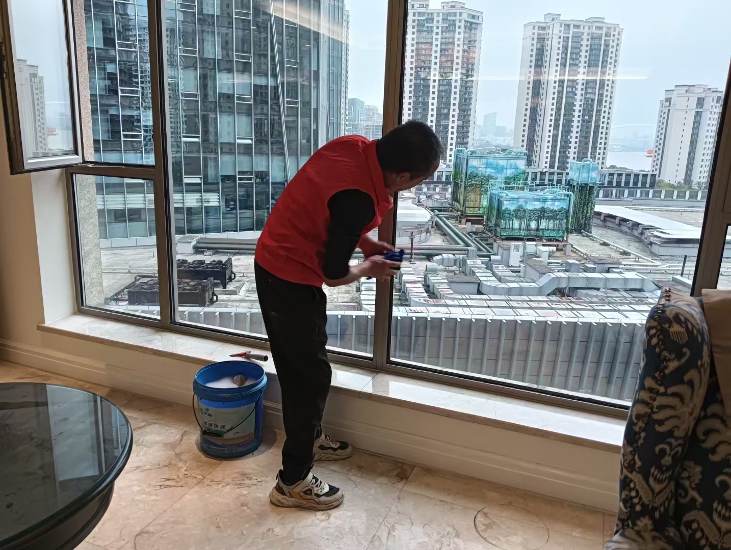 黄埔江边200平豪华别墅保洁